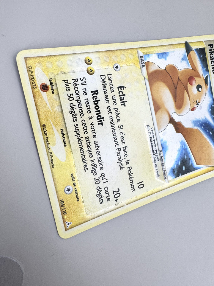 Pikachu ☆ - 104/110